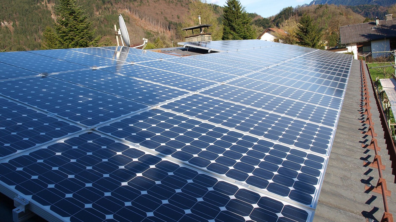 Paneles de una planta solar fotovoltaica